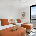 Beachfront Luxury Palm Beach