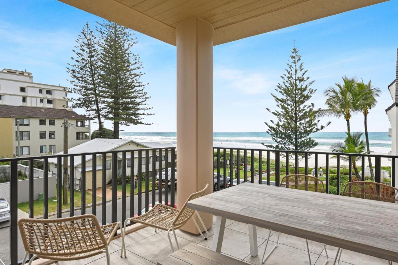Apartment Beachfront Luxury Palm